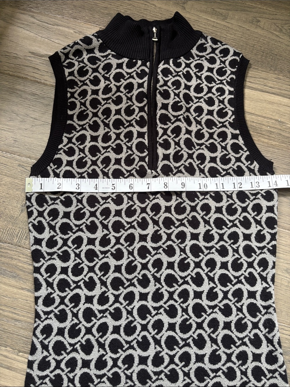 Guess | Eco Gianni Black and White Sleeveless Knit Logo Mini Dress Size Medium - Picture 8 of 14